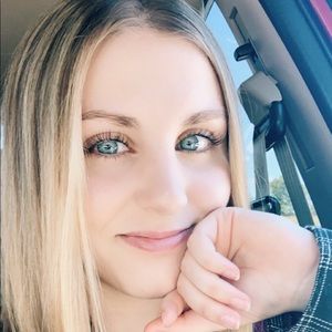 Meet your Posher, Jenny